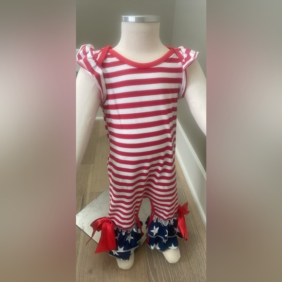 Red White and Blue! One piece. With ruffled bottoms - Picture 4 of 4